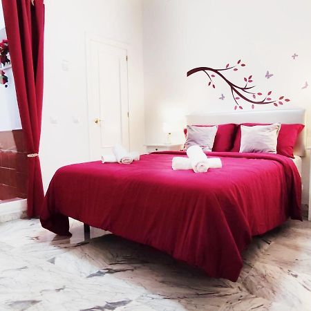 Ciriaco By Sevillaluxurysuites Esterno foto