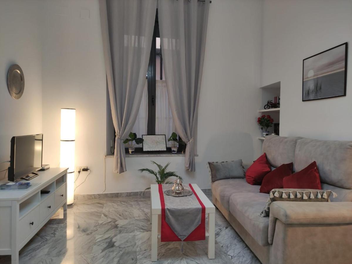 Ciriaco By Sevillaluxurysuites Esterno foto