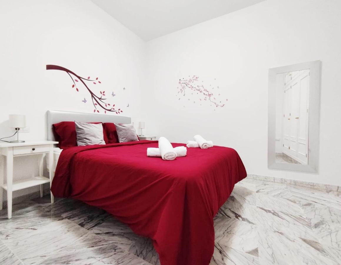 Ciriaco By Sevillaluxurysuites Esterno foto